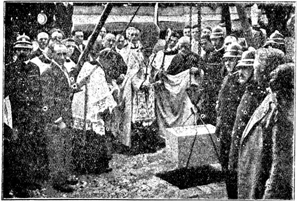 Desio (Włochy), kamień węgielny pod pomnik papieża Piusa XI